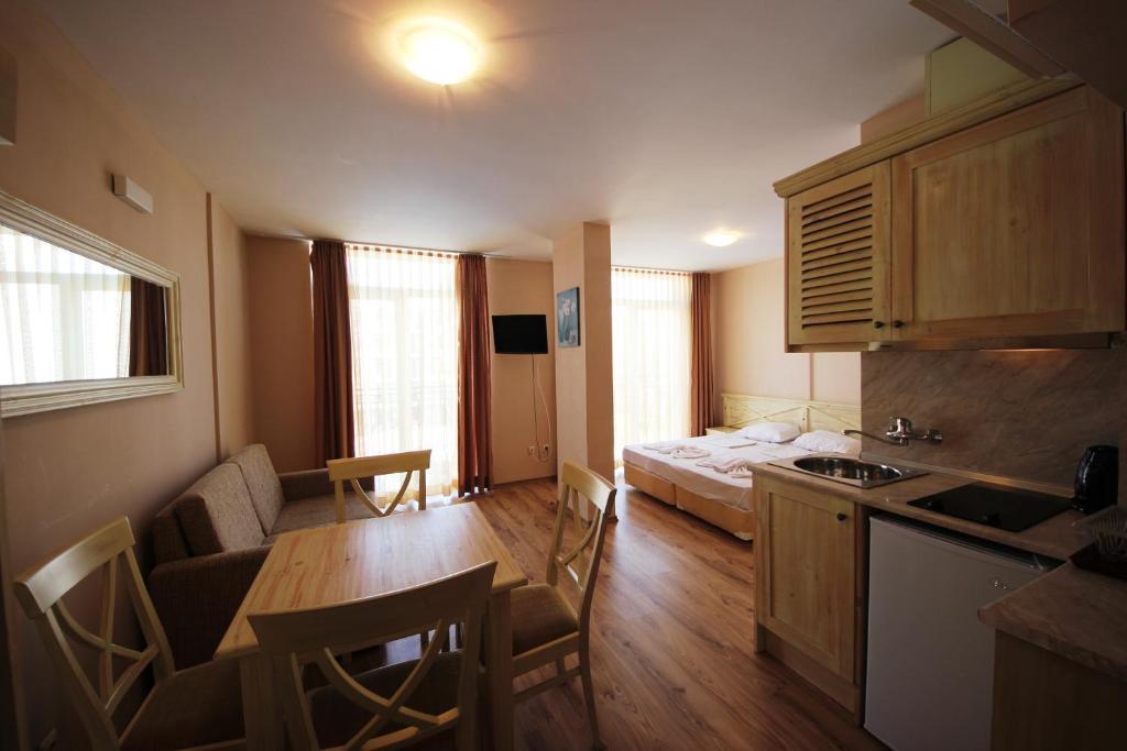 Menada Dawn Park Apartment ซันนีบีช ห้อง รูปภาพ