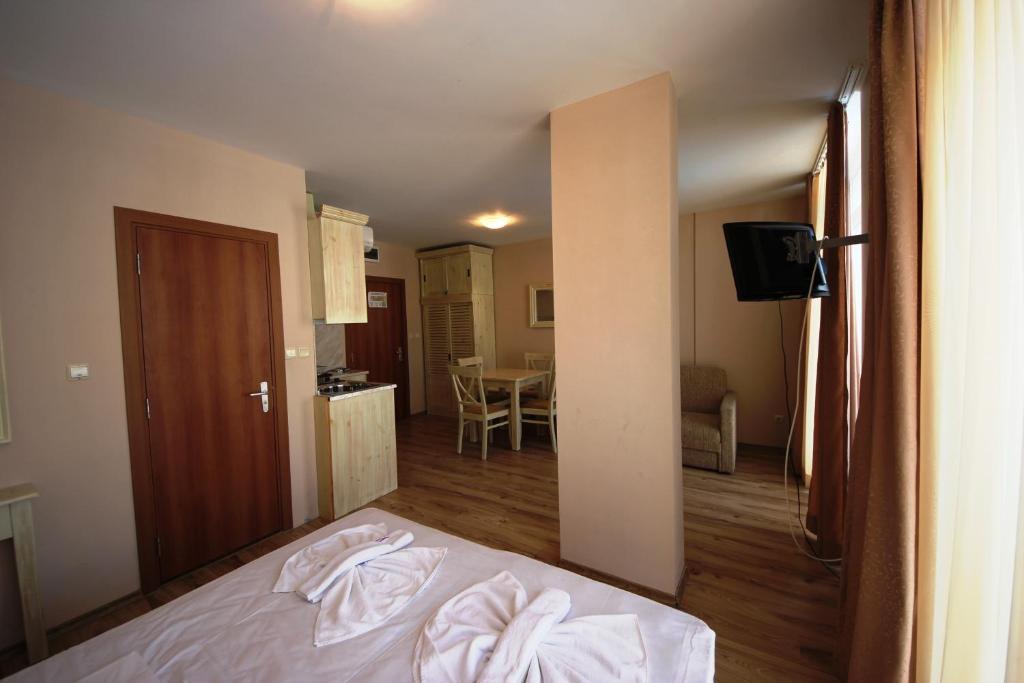 Menada Dawn Park Apartment ซันนีบีช ห้อง รูปภาพ