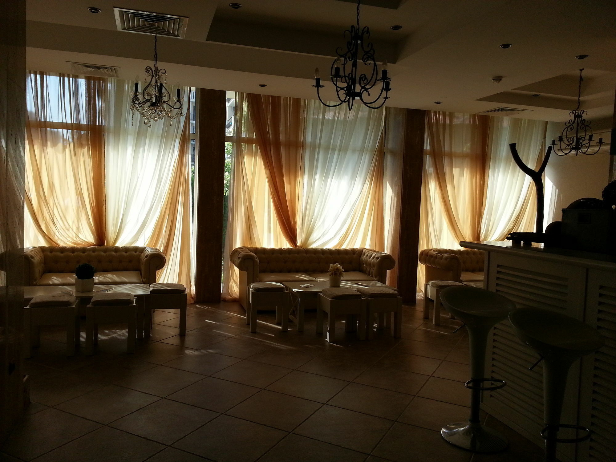 Menada Dawn Park Apartment ซันนีบีช ภายนอก รูปภาพ